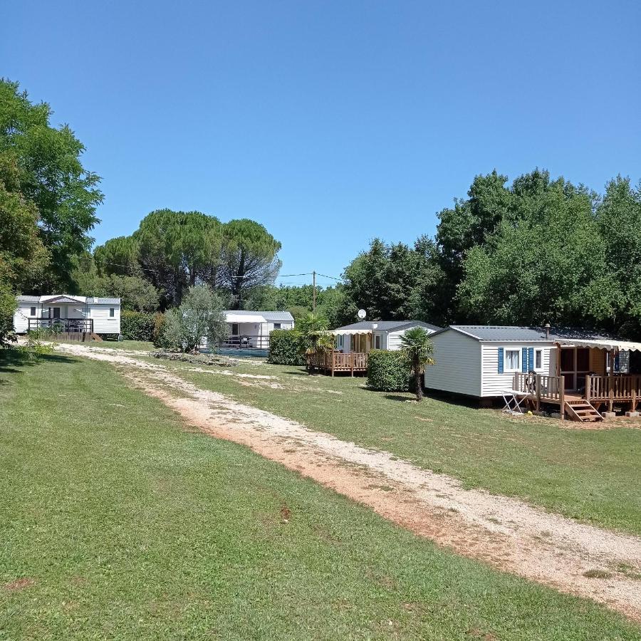 Camping Le Bel Air Mobil Home Le Cornouiller 4 Personnes Limogne-en-Quercy Экстерьер фото